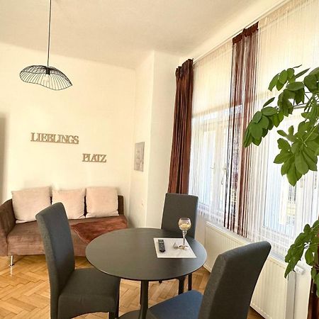 Apartment Im Grunen Леобен Екстер'єр фото